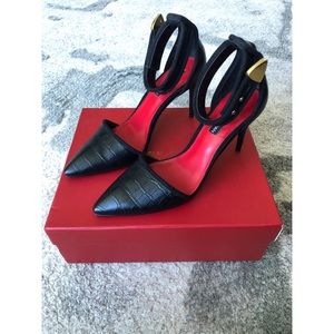 Charles Jourdan Paris Raven Pumps Black Size 7
